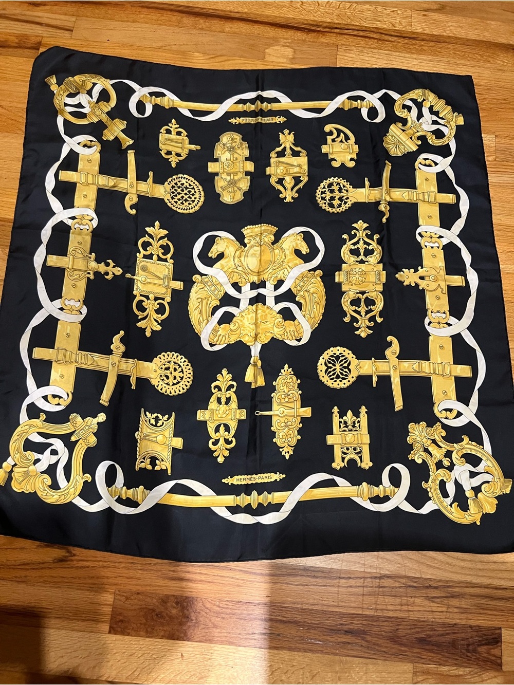 Hermes Authentic Scarf with Box - Picture 2 of 11